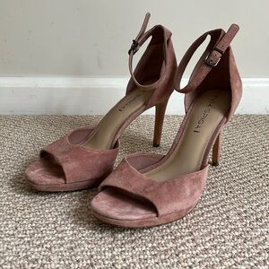 Via Spiga Suede heels, size 8